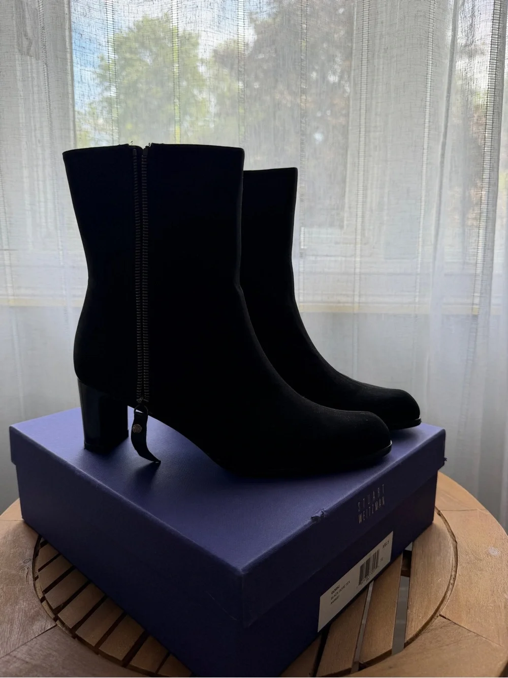 Stuart Weitzman Black GORE‑TEX Waterproof Square Toe Ankle Boot Women's Size 8.5